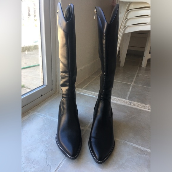 Dream Pairs Boots.  Black.  NWOT - Picture 6 of 11